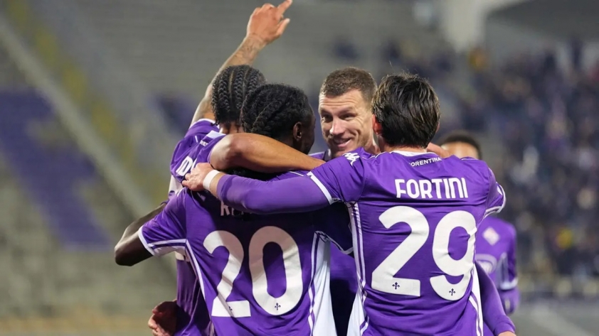 Fiorentina được đánh giá cao hơn khi làm khách trước Lausanne
